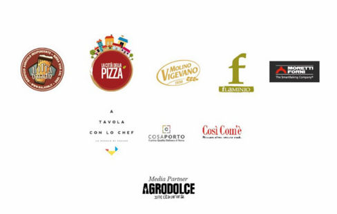 Teglie Romane, la prima  guida di Roma tutta dedicata alla pizza al taglio, presentazione alla Città della Pizza di Roma.