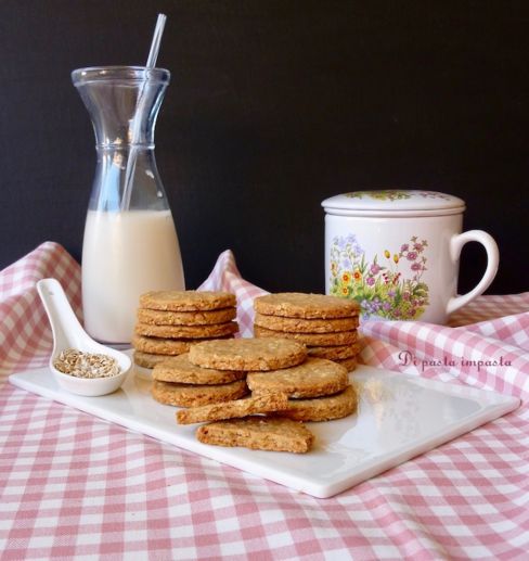 Biscotti di avena e riso con sciroppo d’acero (vegan)