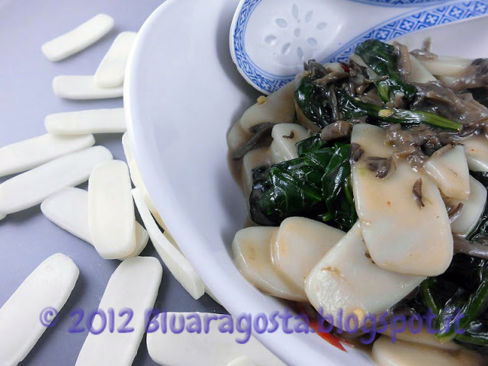 Gnocchi cinesi di riso con funghi maitake