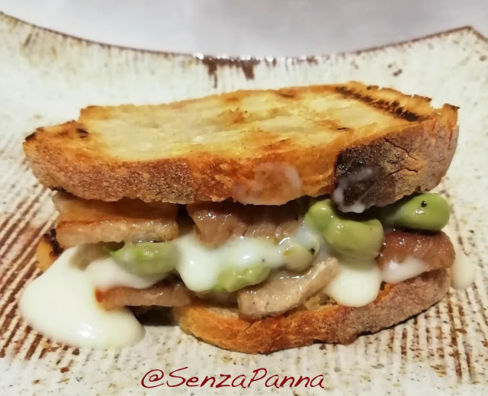 Panino favette fresche, pancetta e crema di pecorino per il 1 maggio. La ricetta del lunedì.