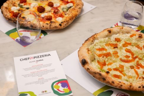 Chef in pizzeria by fratelli Salvo