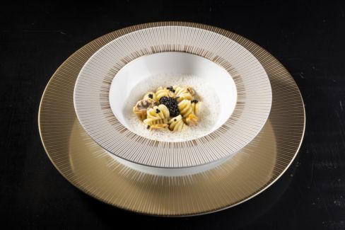 Spiralotto Monograno Felicetti, beurre blanc, fagiolo di Sorana, vongole e caviale di aringa