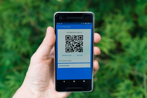 Portogallo: bar e locali notturni riapriranno ai clienti con Green Pass dal 1 ottobre