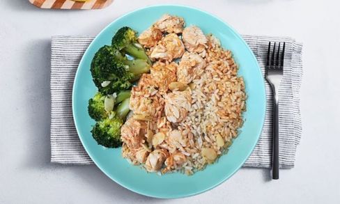 Piatti sani a domicilio: come ordinare con NutriBees e come funziona la campagna #IORiSTOACASA