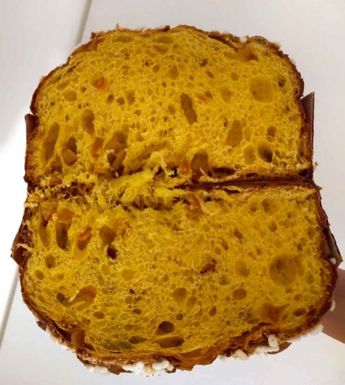 Colomba De Vivo, recensione dal tratto napoletano del dolce di Pasqua